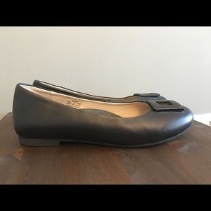 Propet Julia black flats, size 11.